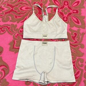 PINK VICTORIAS SECRET ACTIVE SET TAN  SIZE SMALL